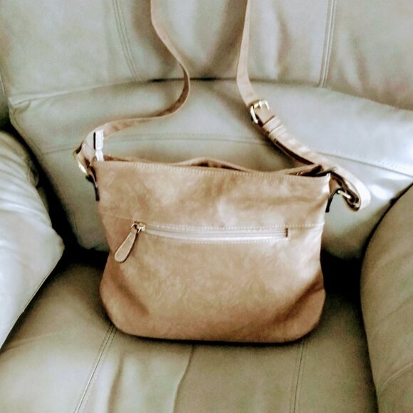 STONE MOUNTAIN WOMEN'S CROSSBODY HOBO SHOULDER BAG - Picture 6 of 14